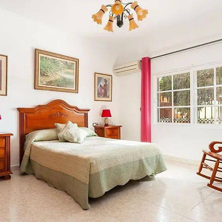 Casa Chiqui - Solo Familias * 科尼尔-德拉弗龙特拉